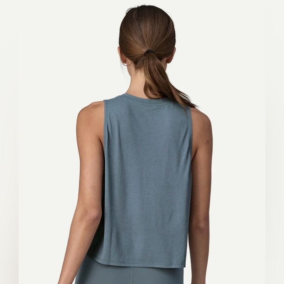 NWT WOMENS PATAGONIA Capilene Cool Trail Cropped Tank - Utility Blue XL - Picture 8 of 8